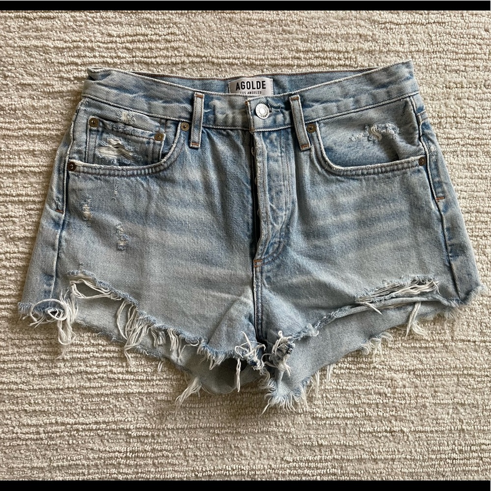 VGUC Size 25 AGOLDE Parker vintage cut off shorts